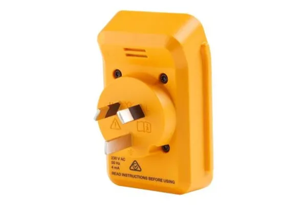 Fluke Socket Tester Audible/Visual RCD Check, CATIII 300V (ST240+) - Image 4